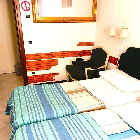 Cozy!! Verona-3